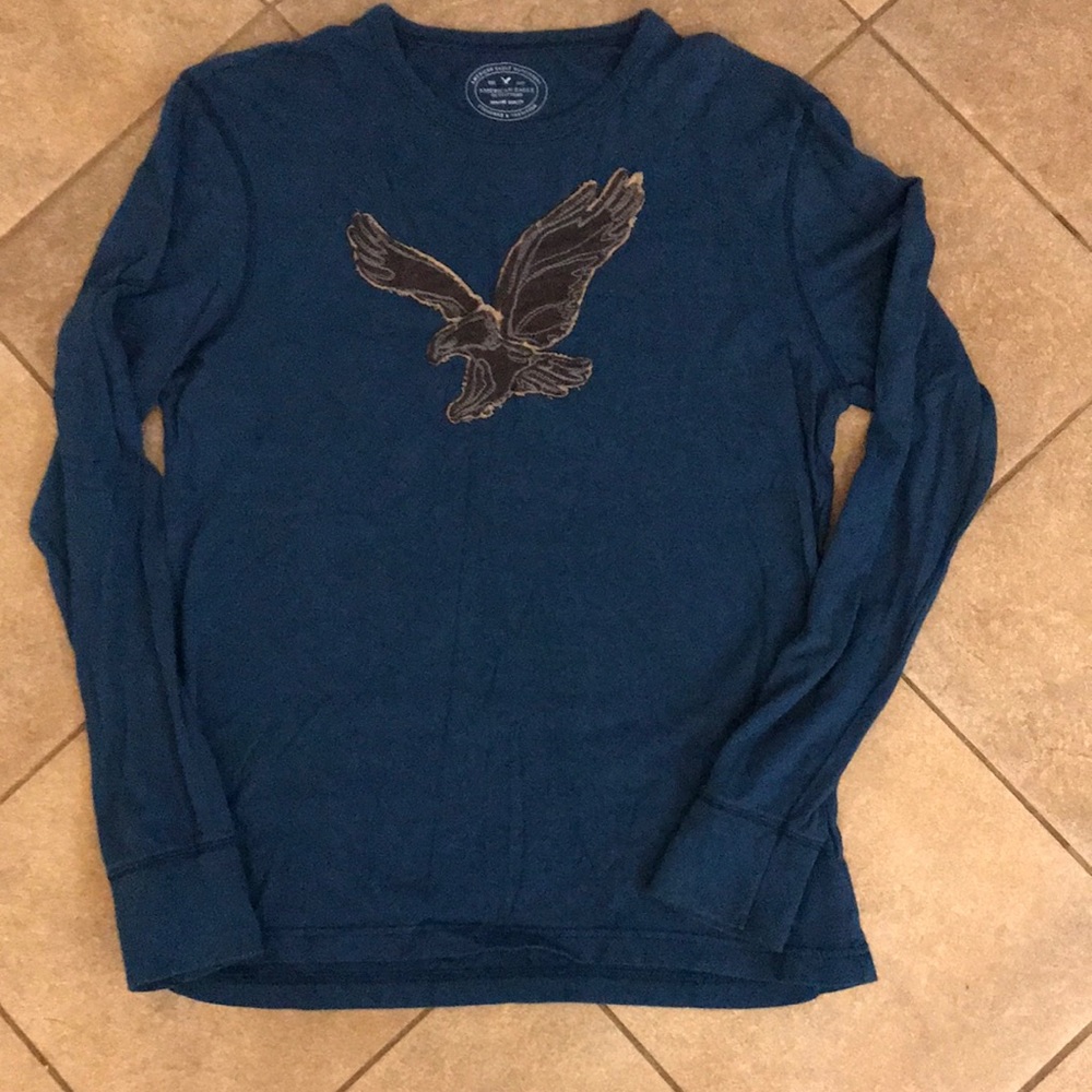 American Eagle shirt size medium
